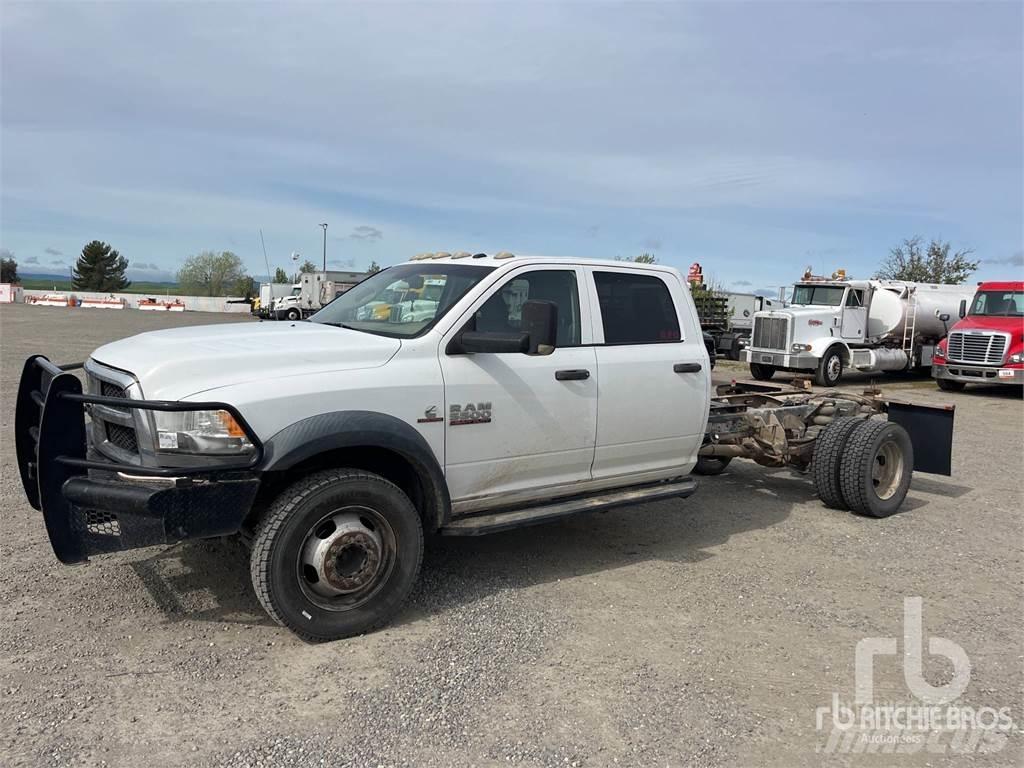 RAM 5500 商用底盤車