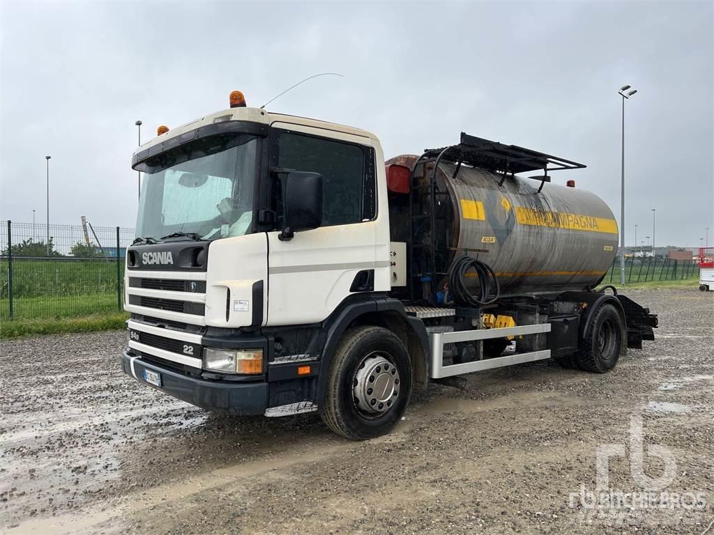 Scania 94D 22 運油車