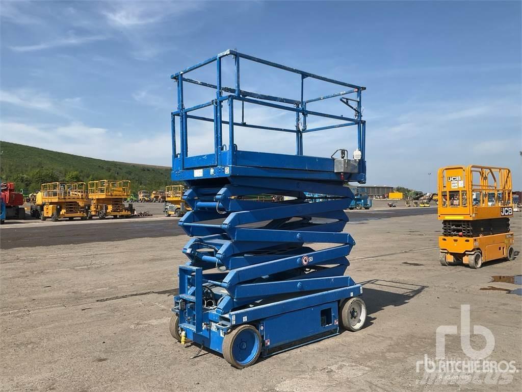 SkyJack SJ4632 剪式升降機