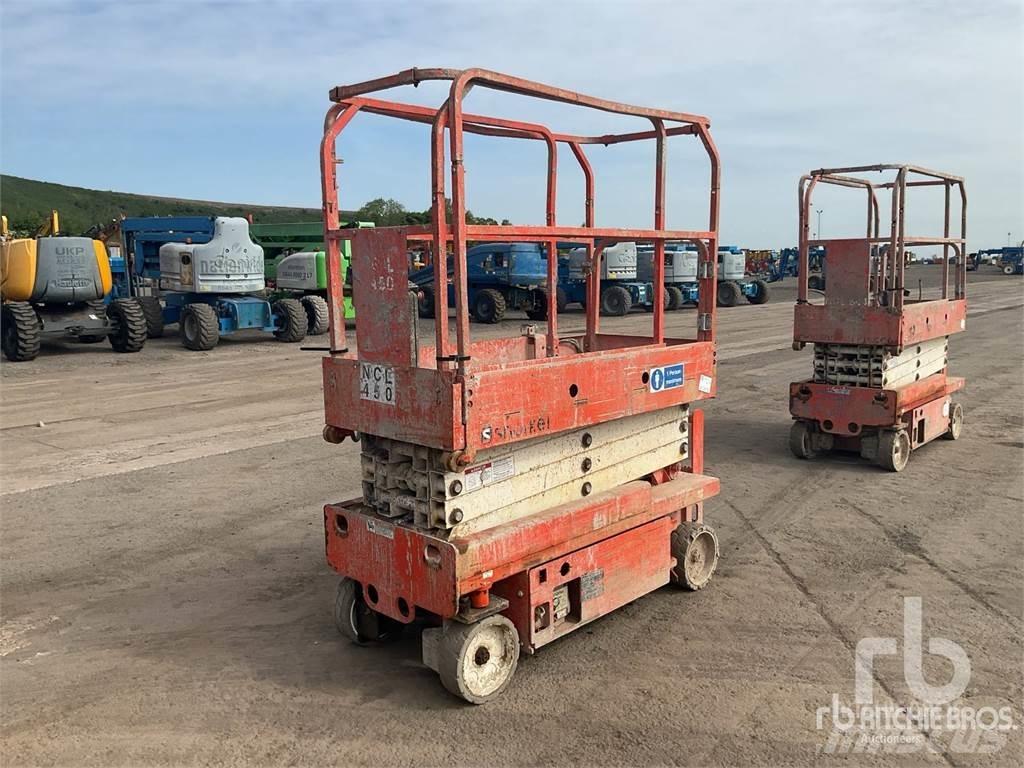 Snorkel S4726 剪式升降機