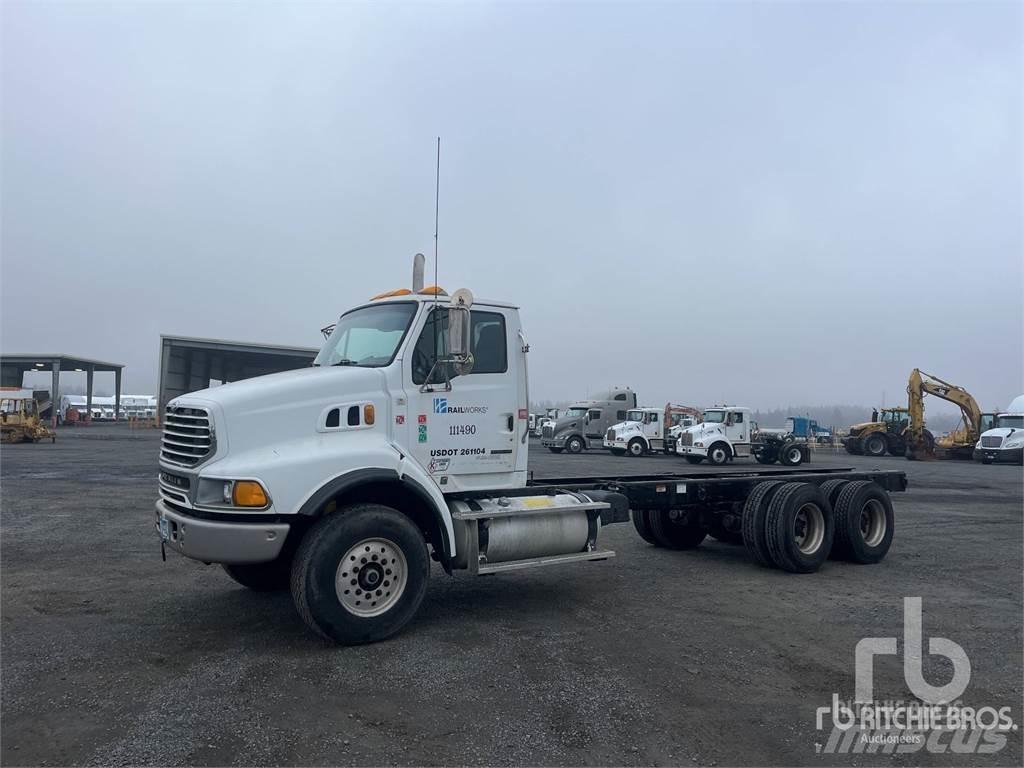 Sterling L8500 商用底盤車