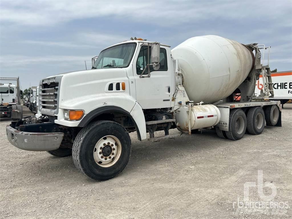 Sterling L9100 混凝土車