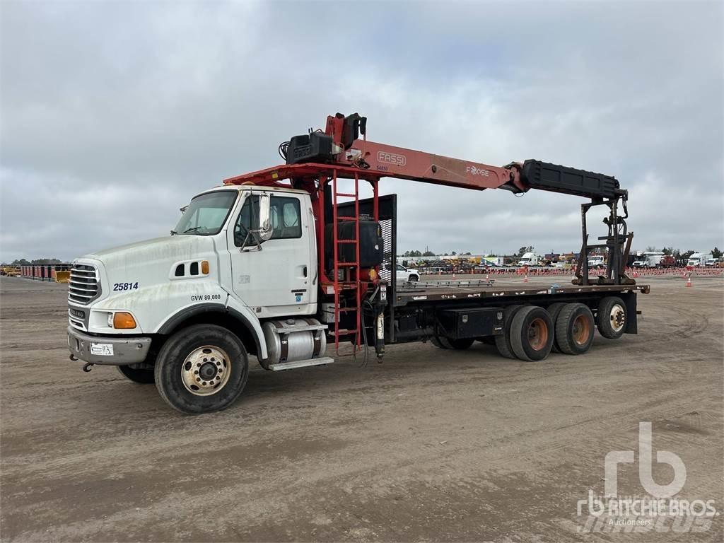 Sterling L9500 起重機卡車