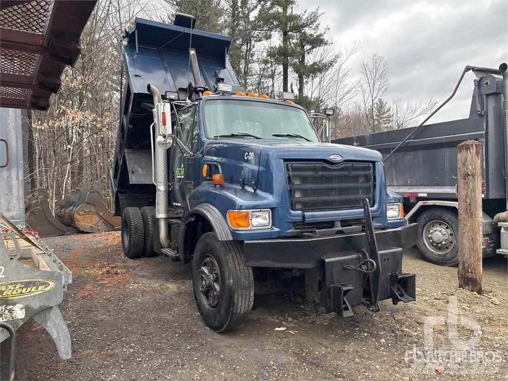 Sterling L9500 刮雪板和犁