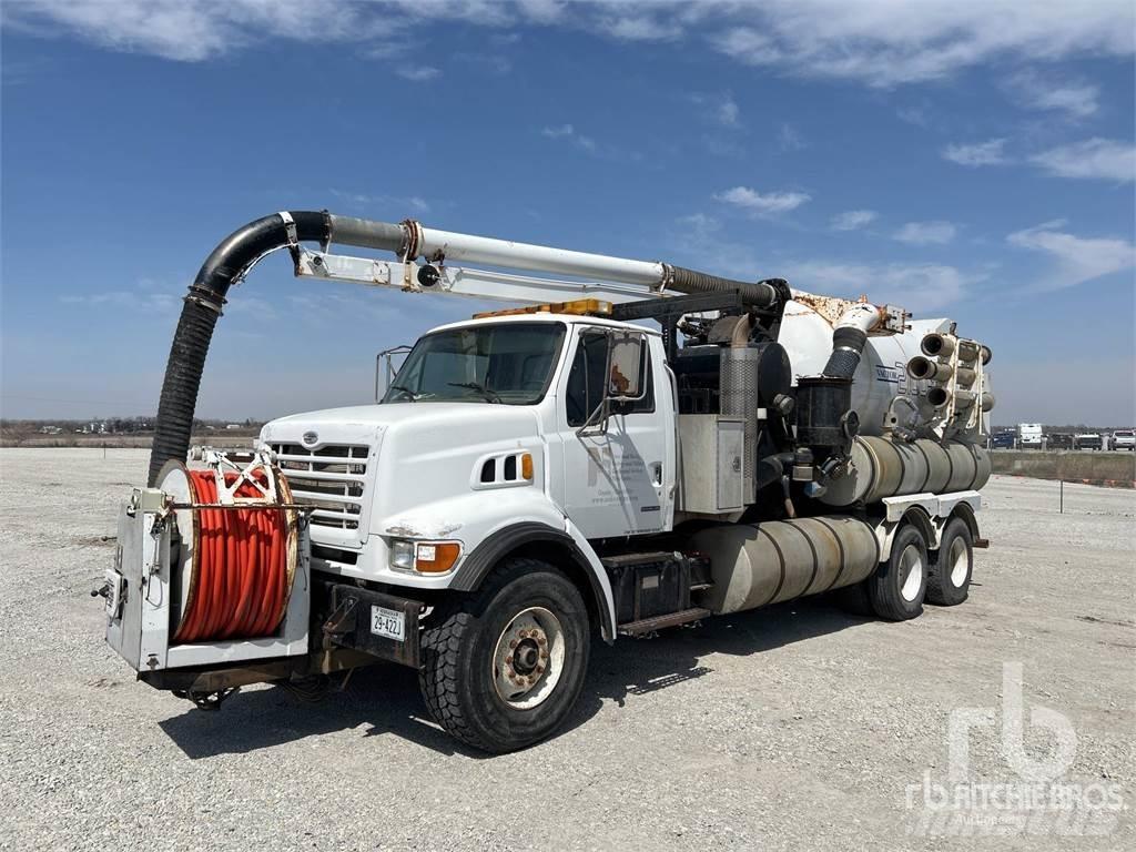 Sterling LT9500 組合/真空油槽車
