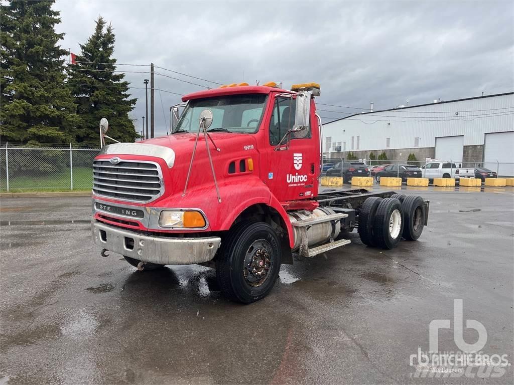 Sterling LT9500 商用底盤車
