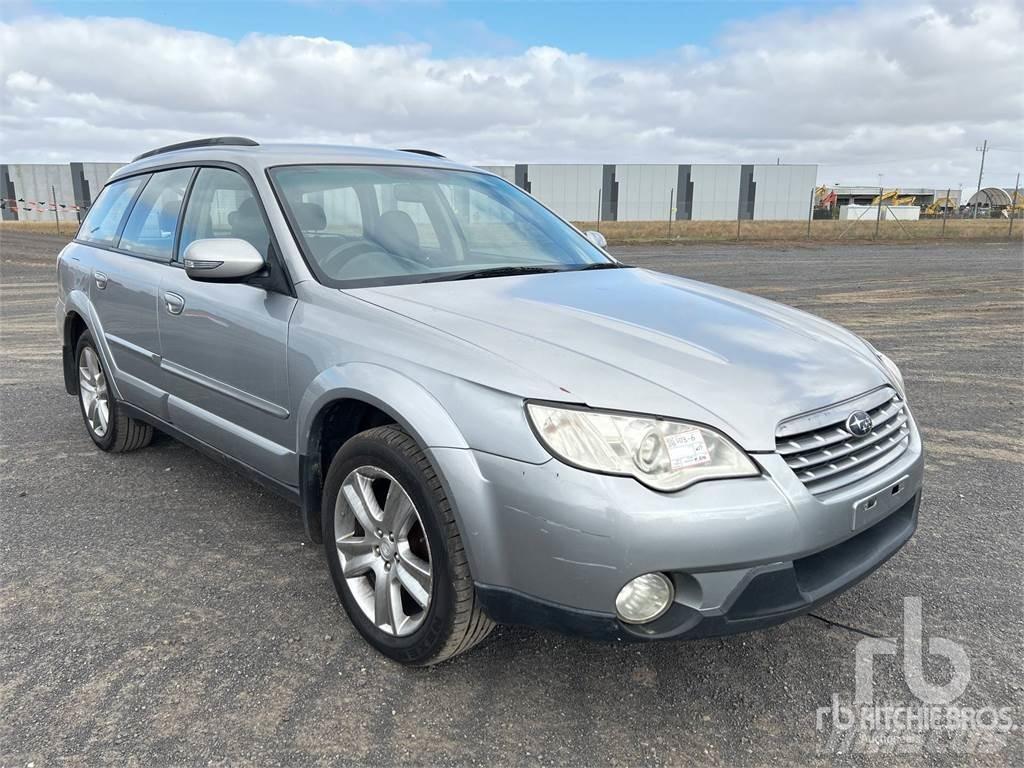 Subaru OUTBACK 汽車