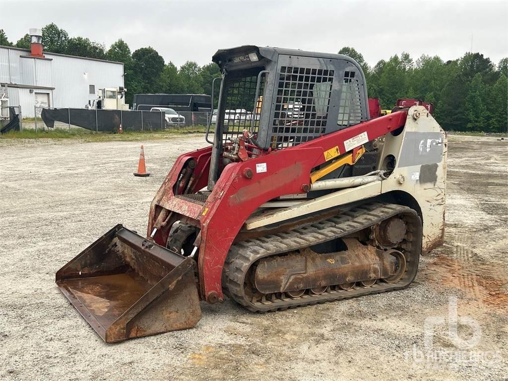 Takeuchi TL10 滑移轉向裝載機