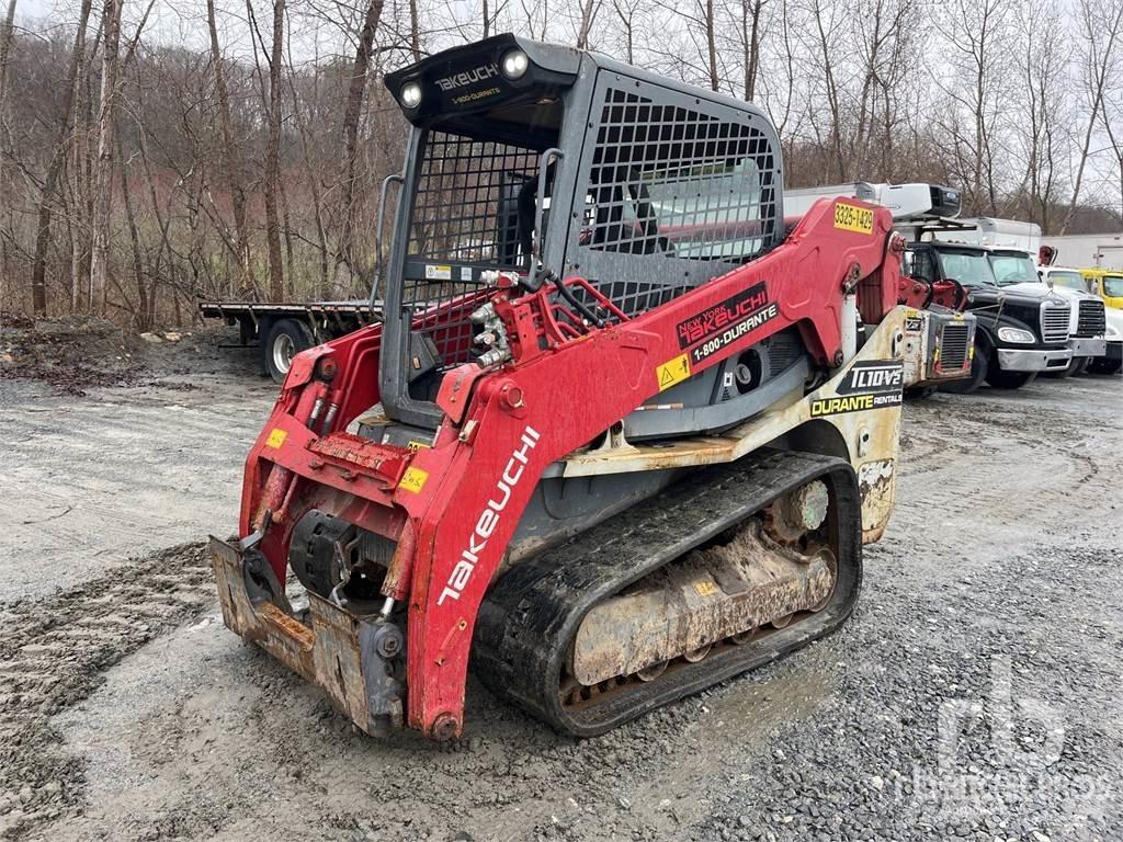 Takeuchi TL10V2 滑移轉向裝載機