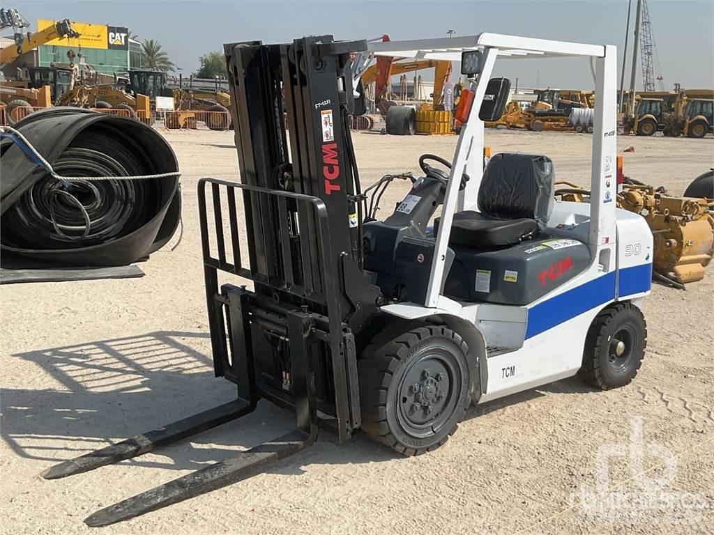 TCM FD30T3CA 柴油卡車