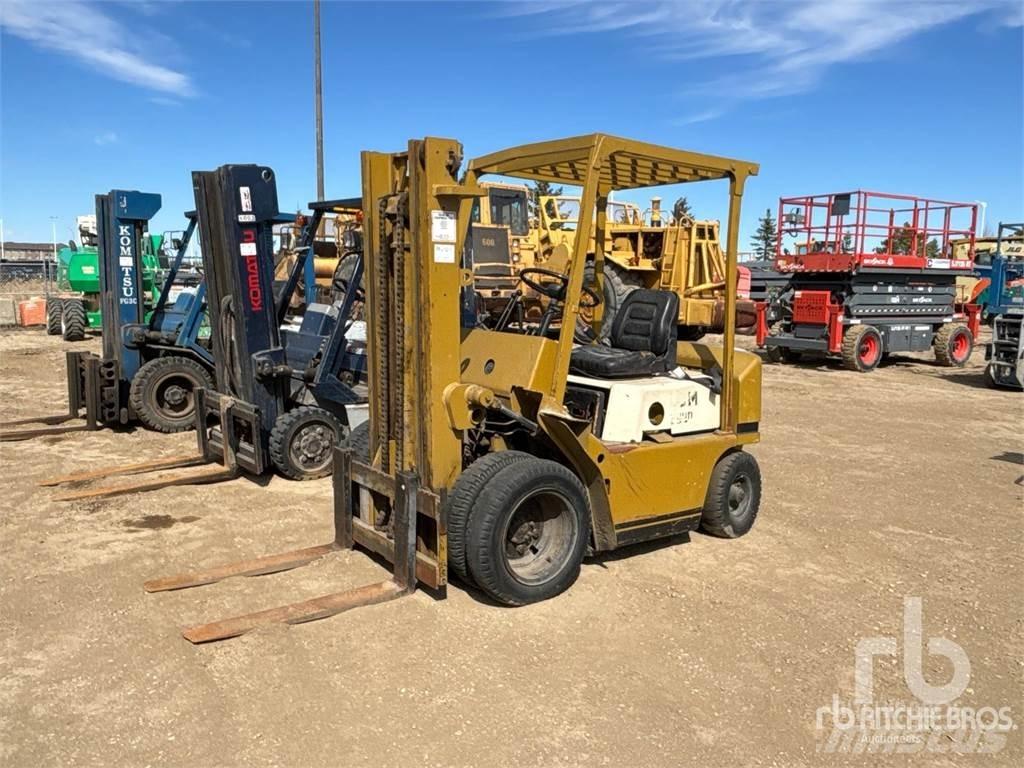 TCM FG20N7 柴油卡車