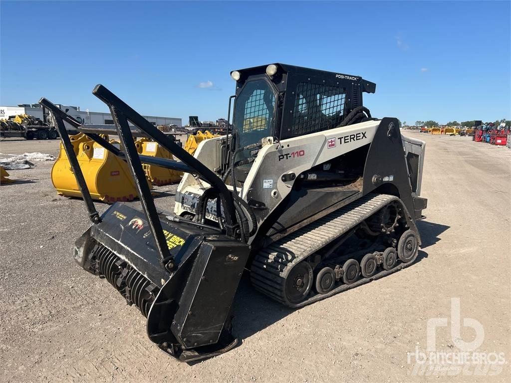 Terex PT110 滑移轉向裝載機
