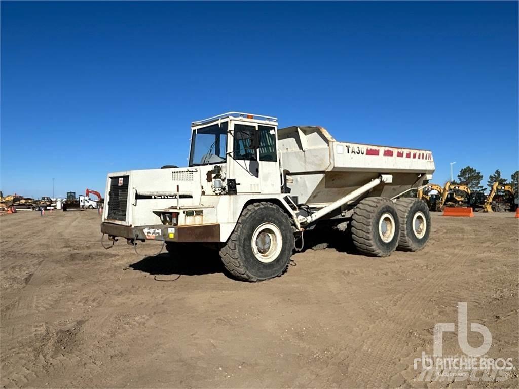 Terex TA30 鉸接式起吊車