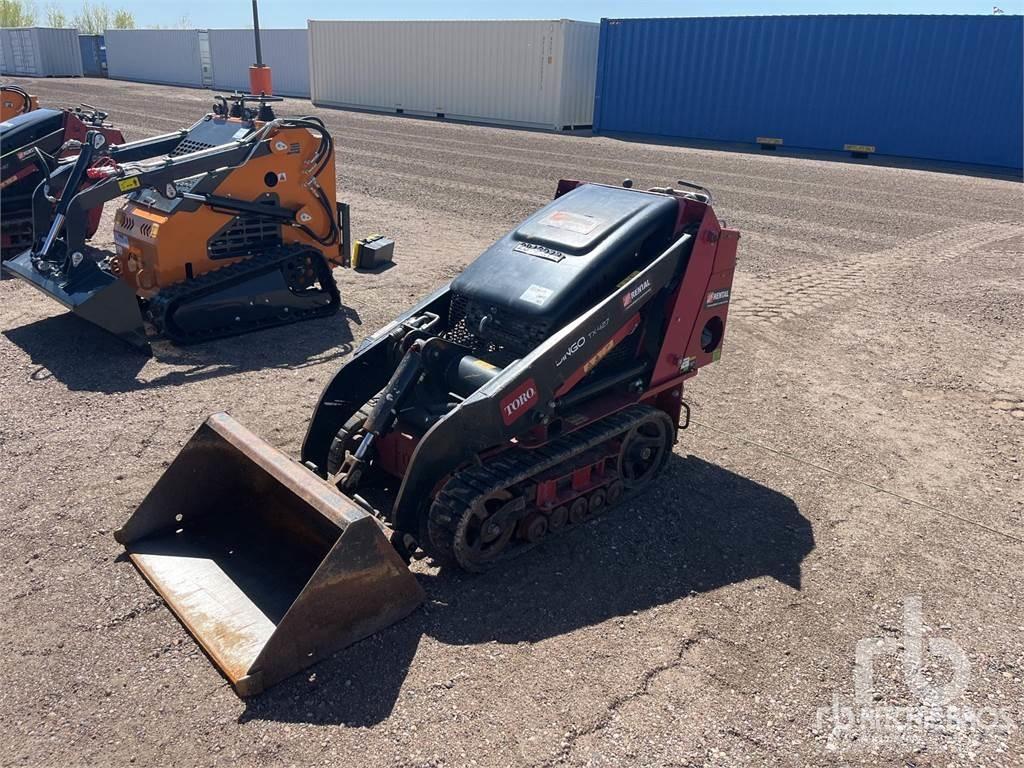 Toro TX427 滑移轉向裝載機