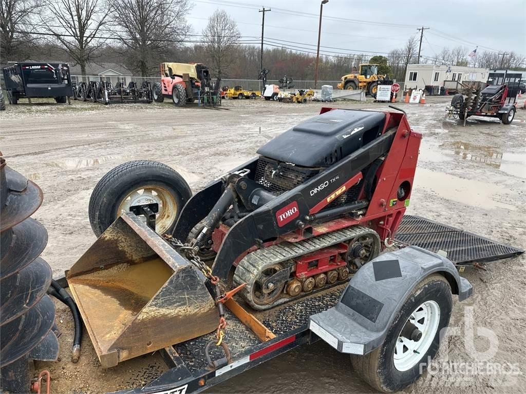 Toro TX427 滑移轉向裝載機
