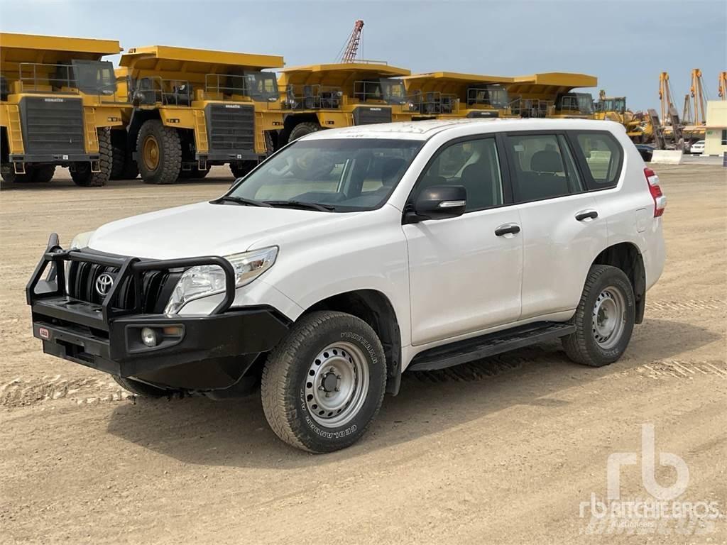 Toyota PRADO 皮卡.傳統半斗卡車/側卸板