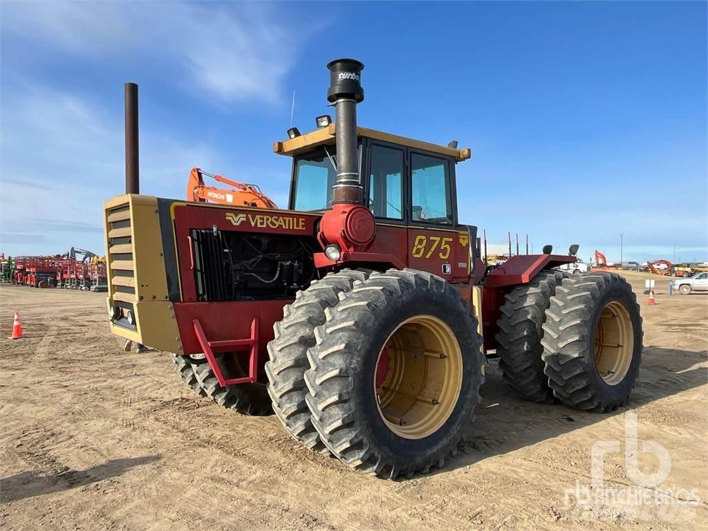 Versatile 875 曳引機