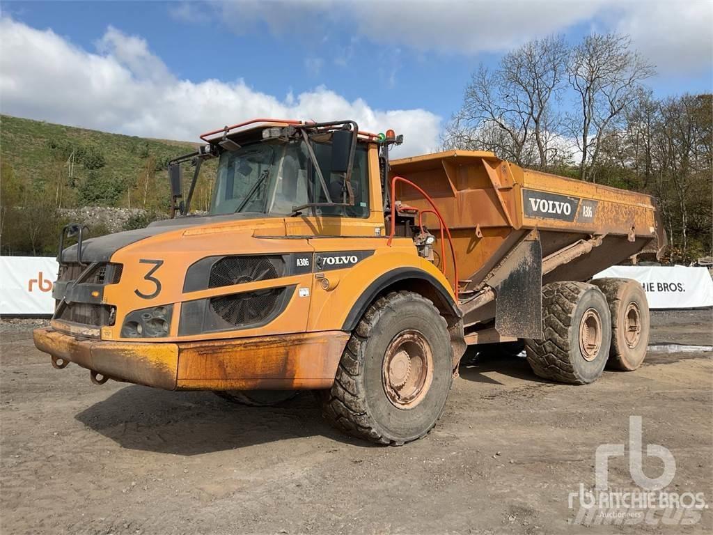 Volvo A30G 鉸接式起吊車