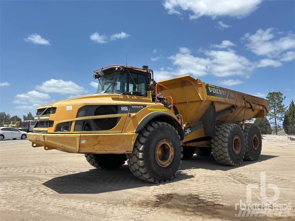 Volvo A45G 鉸接式起吊車