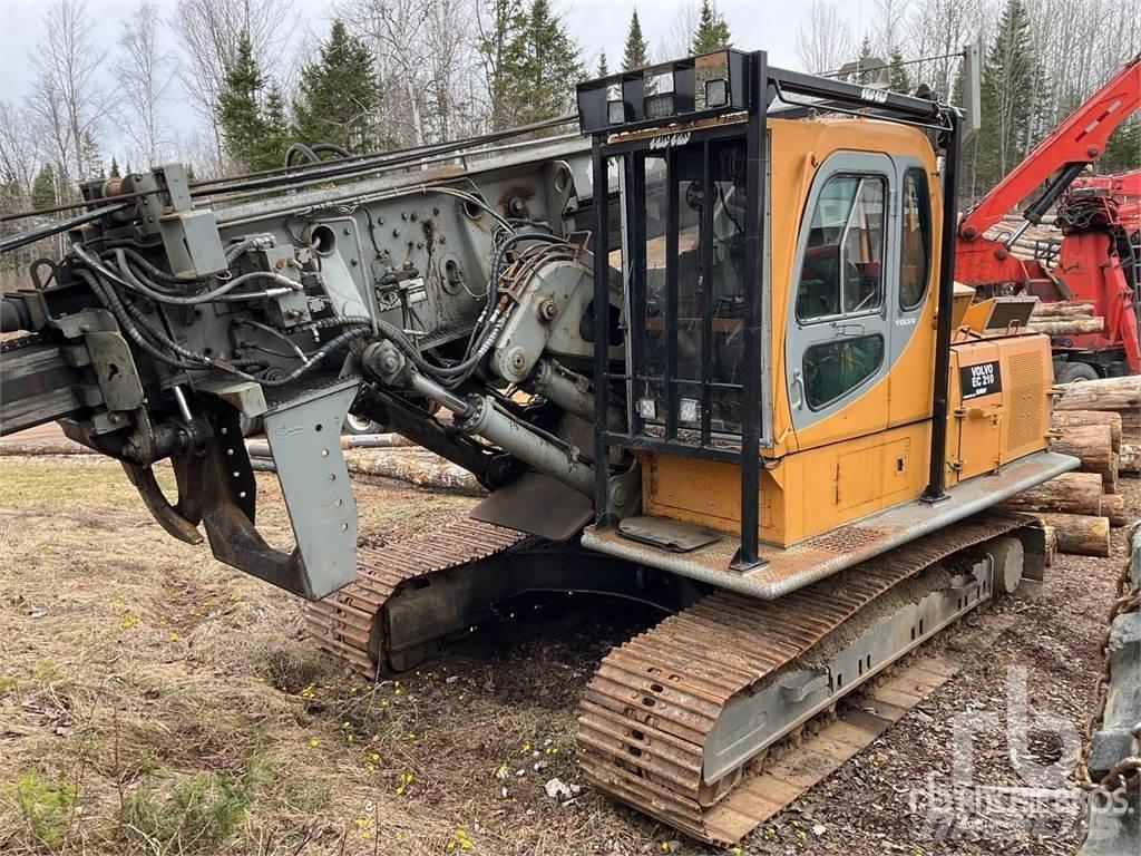 Volvo EC210B 除枝機