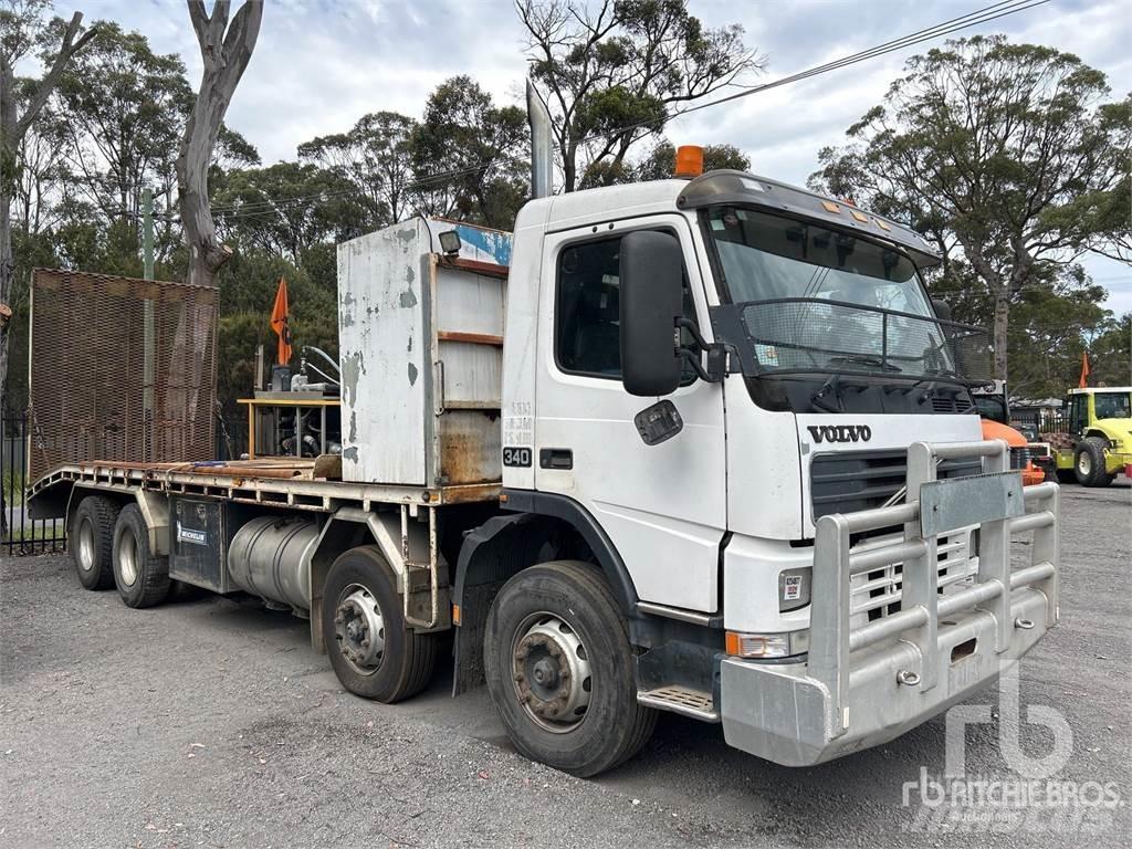 Volvo FM12 平板式/側卸式卡車