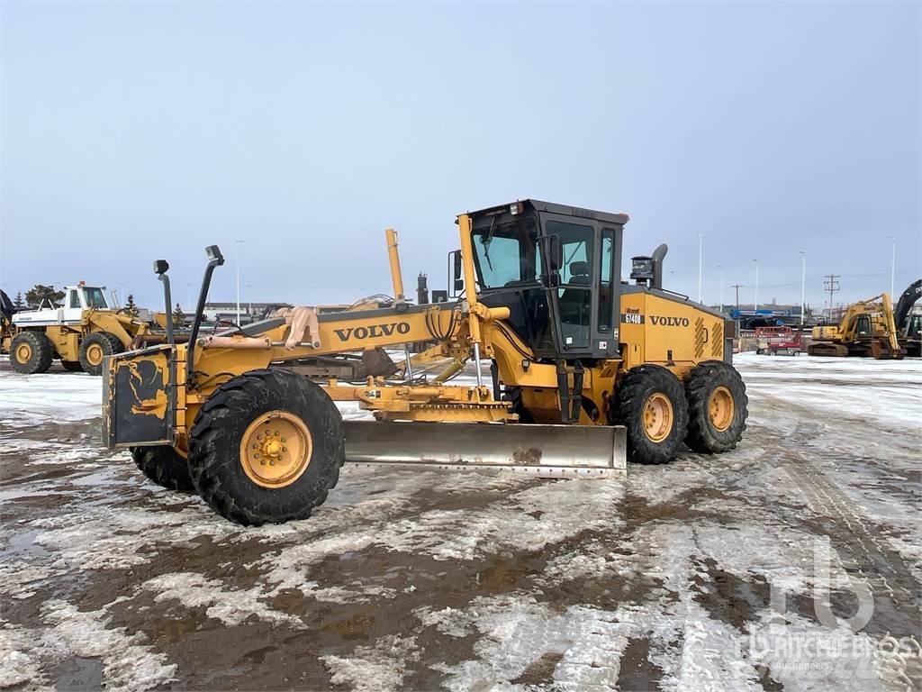 Volvo G740B 平土機