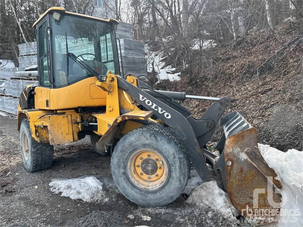 Volvo L30B 輪胎式裝載機