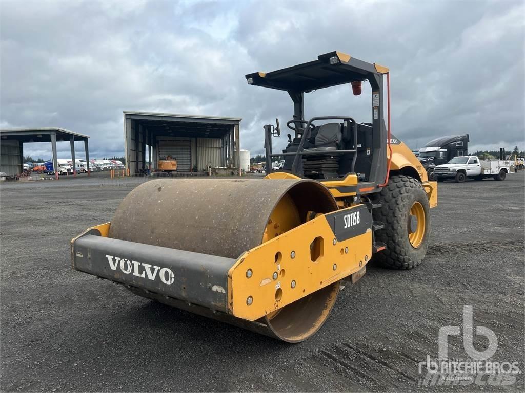 Volvo SD115B 土壤壓實機