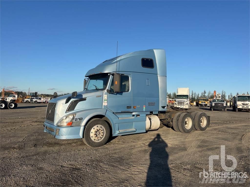Volvo VNL 曳引機組件