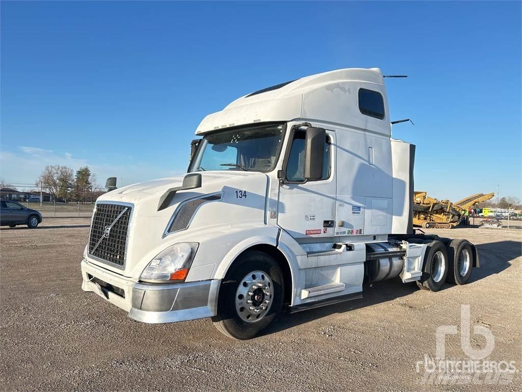 Volvo VNL 曳引機組件