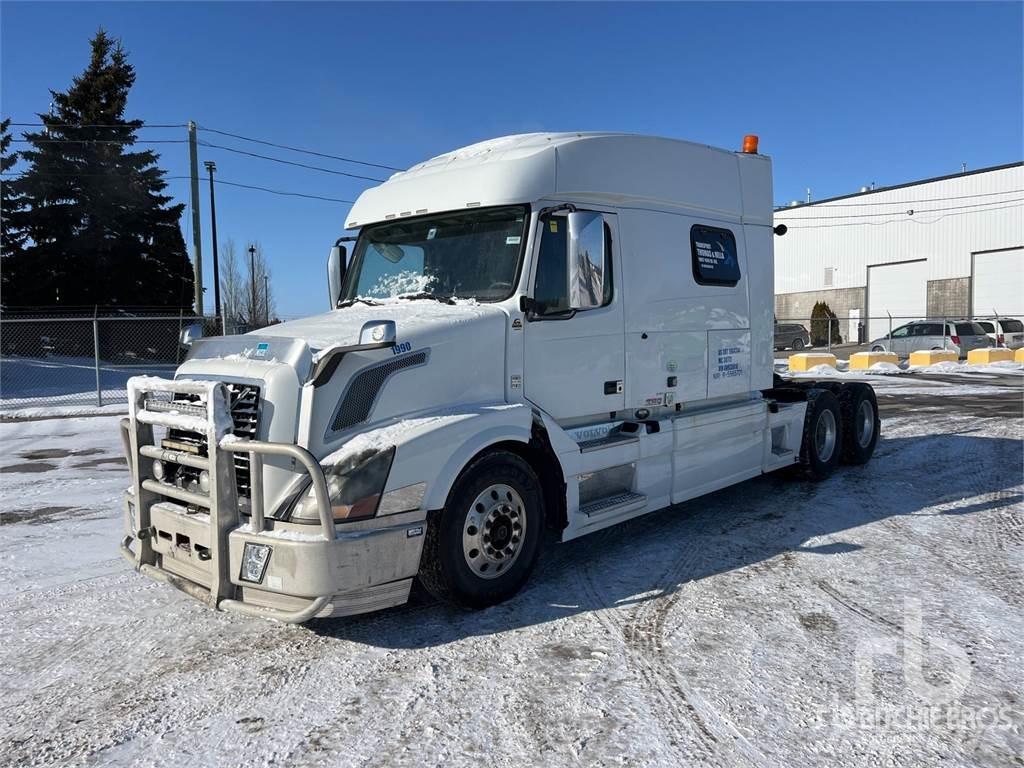 Volvo VNL 曳引機組件
