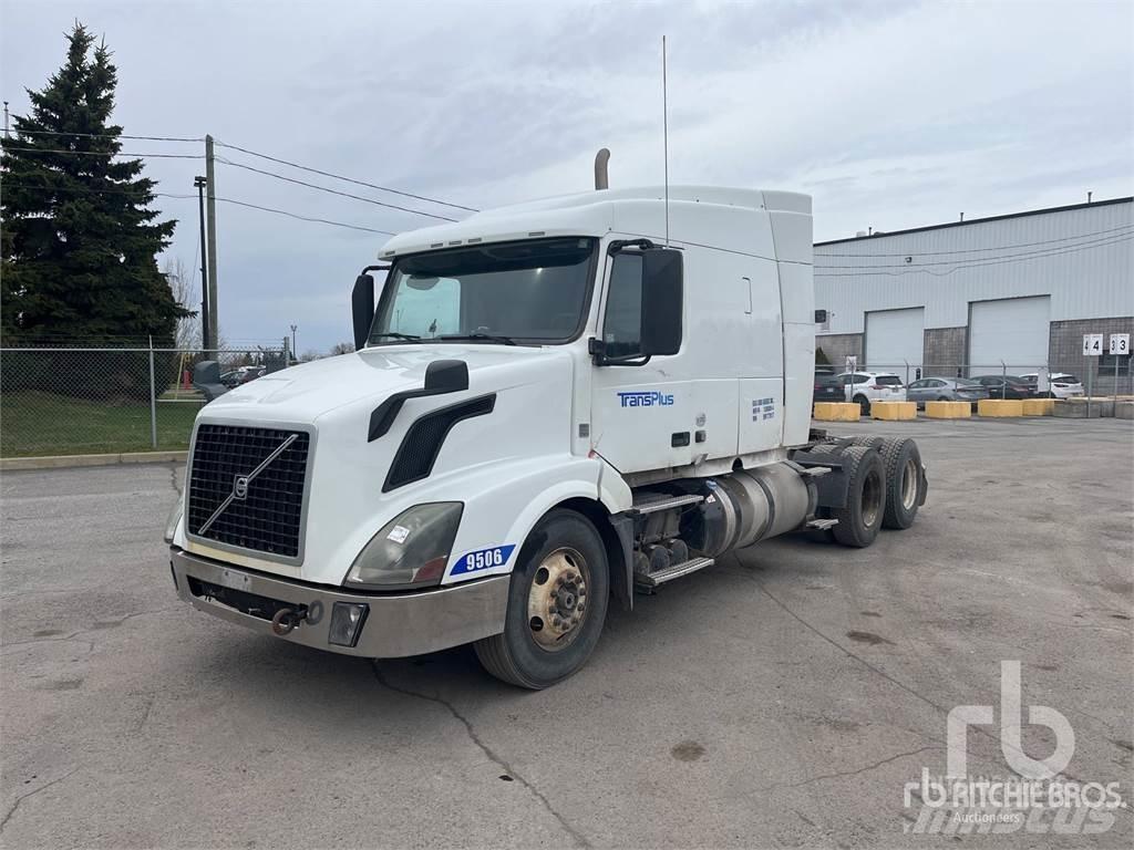 Volvo VNL 曳引機組件