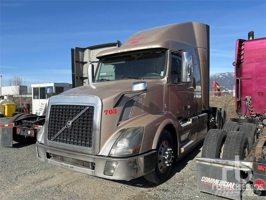 Volvo VNL 曳引機組件