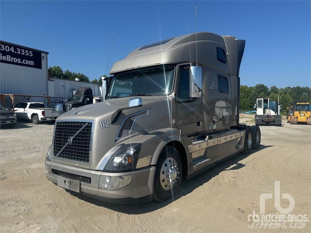 Volvo VNL 曳引機組件