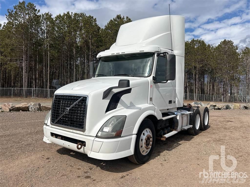 Volvo VNL 曳引機組件