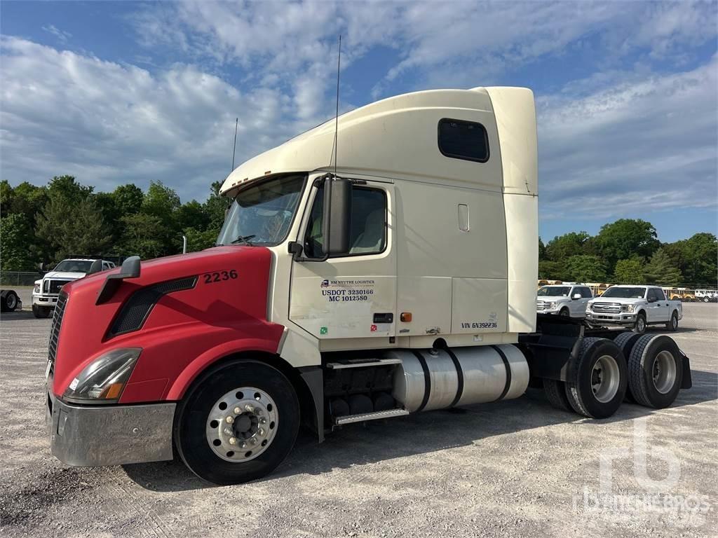 Volvo VNL 曳引機組件