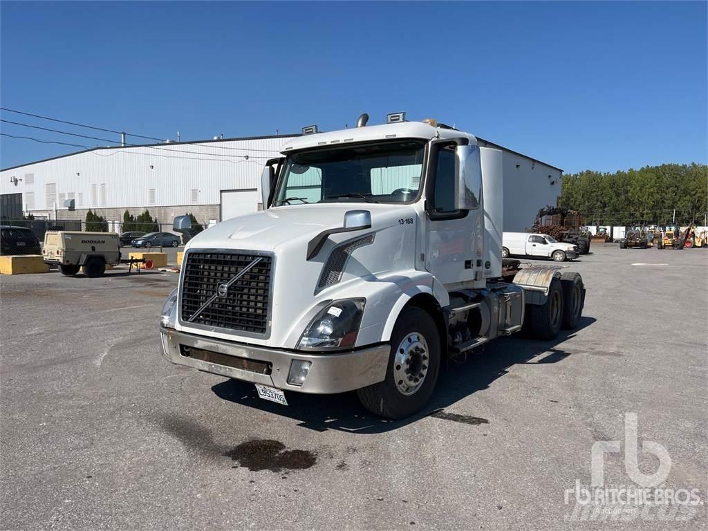 Volvo VNL 曳引機組件