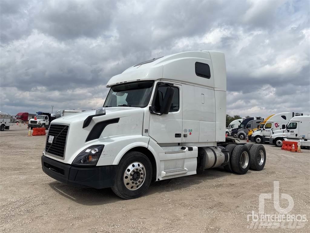 Volvo VNL 曳引機組件