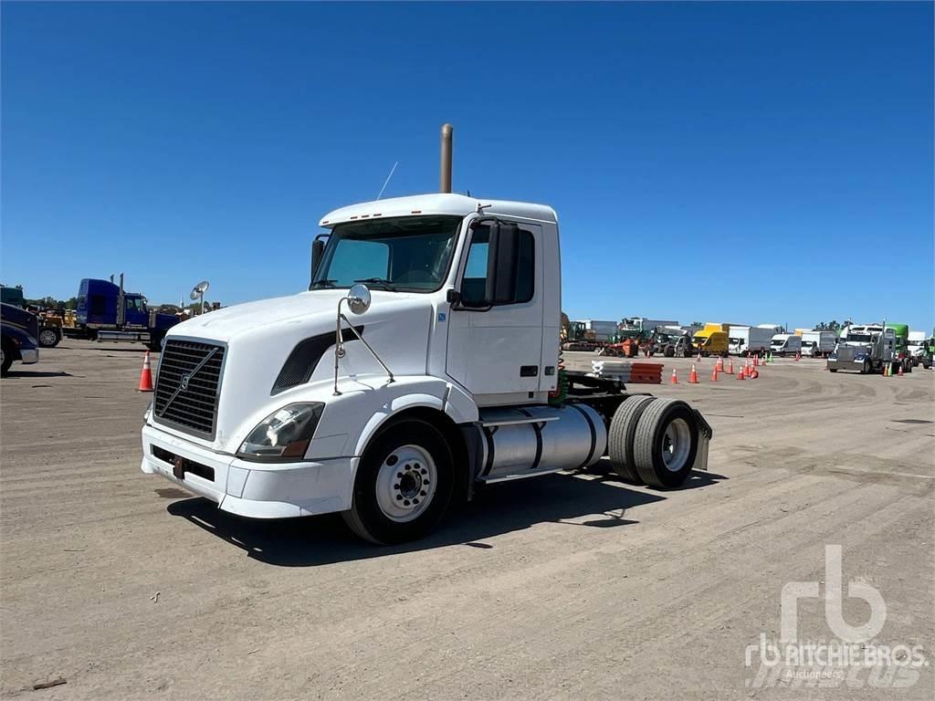 Volvo VNL300 曳引機組件