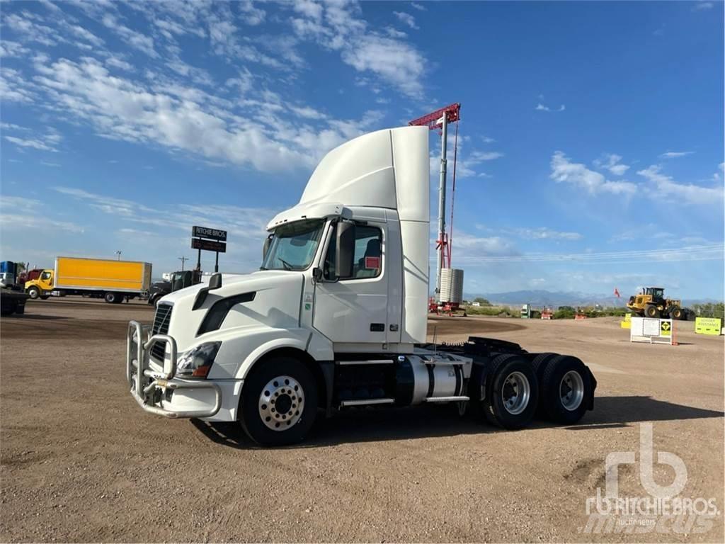 Volvo VNL300 曳引機組件