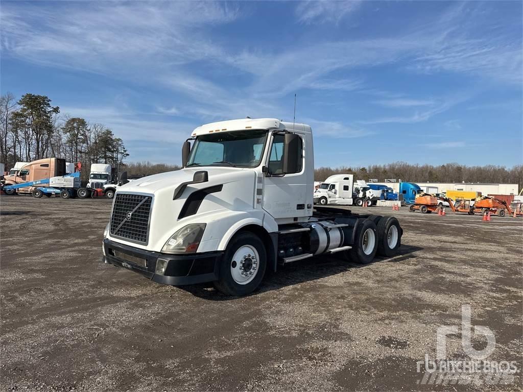 Volvo VNL300 曳引機組件