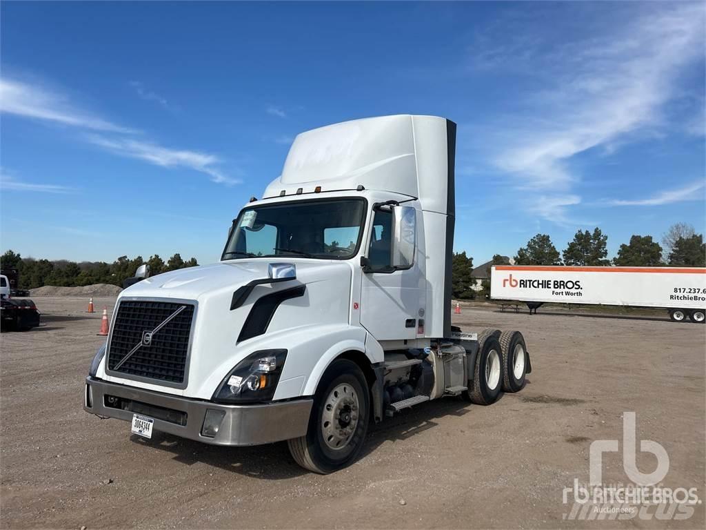Volvo VNL300 曳引機組件