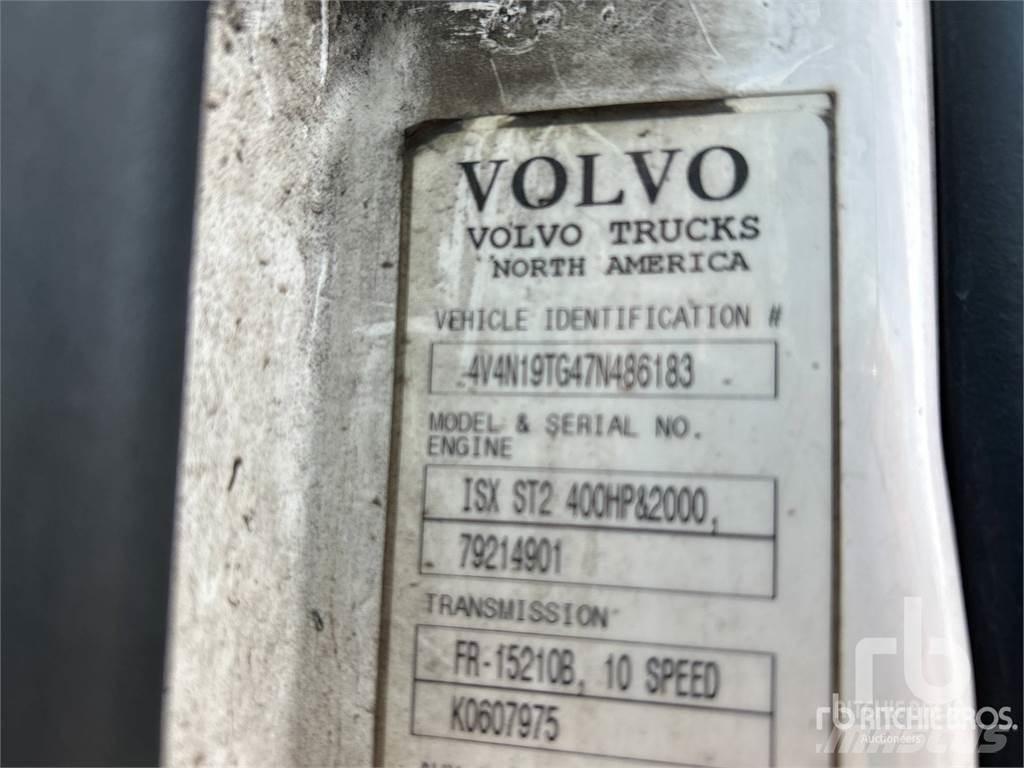 Volvo VNL42T 曳引機組件