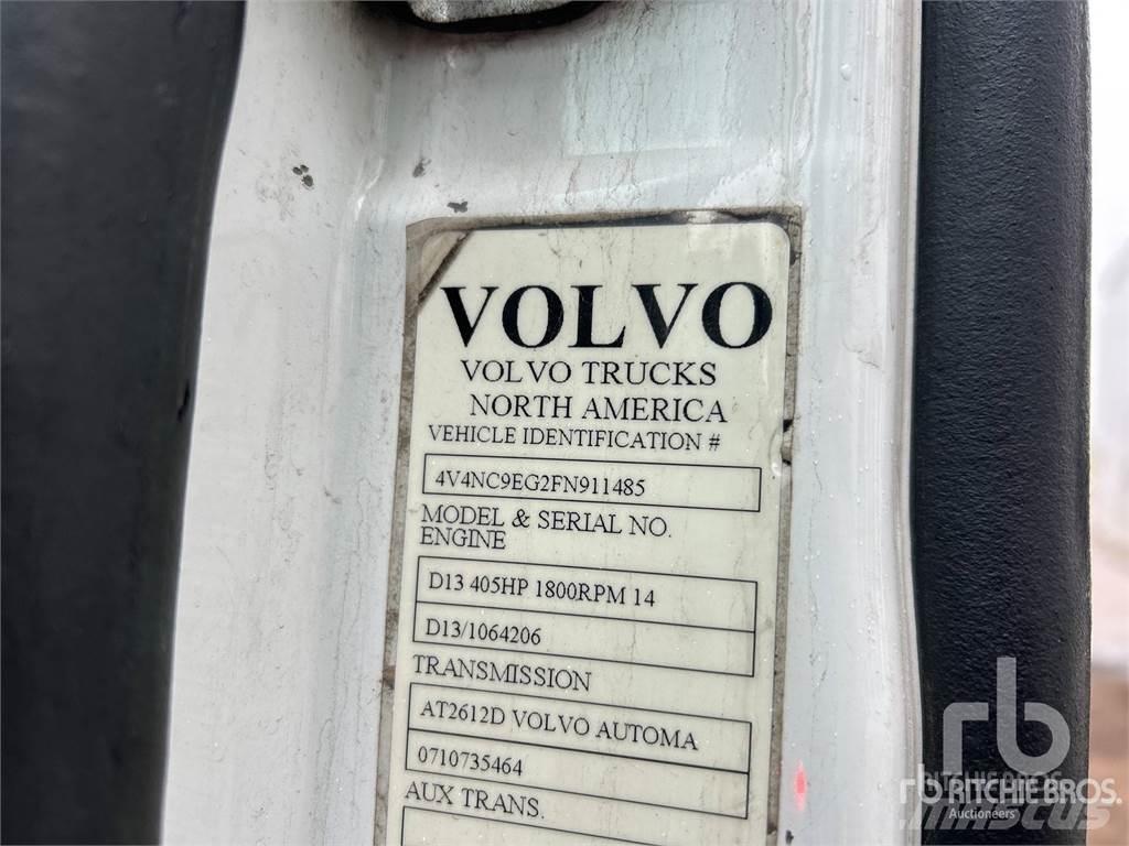 Volvo VNL64 曳引機組件