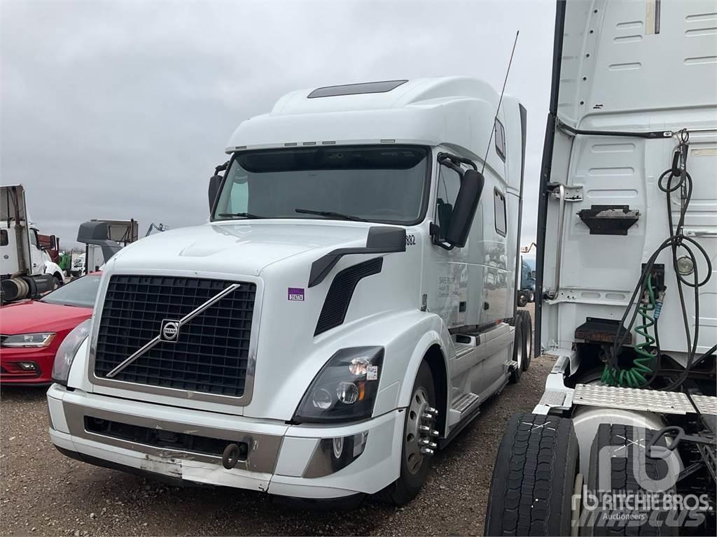 Volvo VNL670 曳引機組件