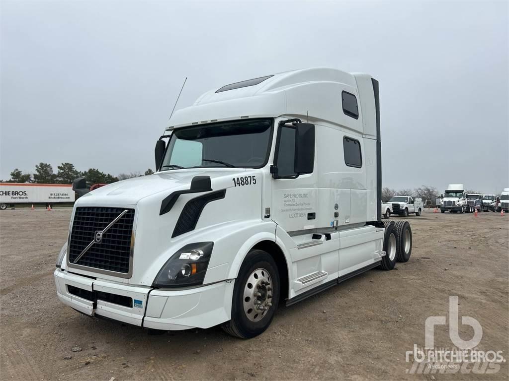 Volvo VNL670 曳引機組件