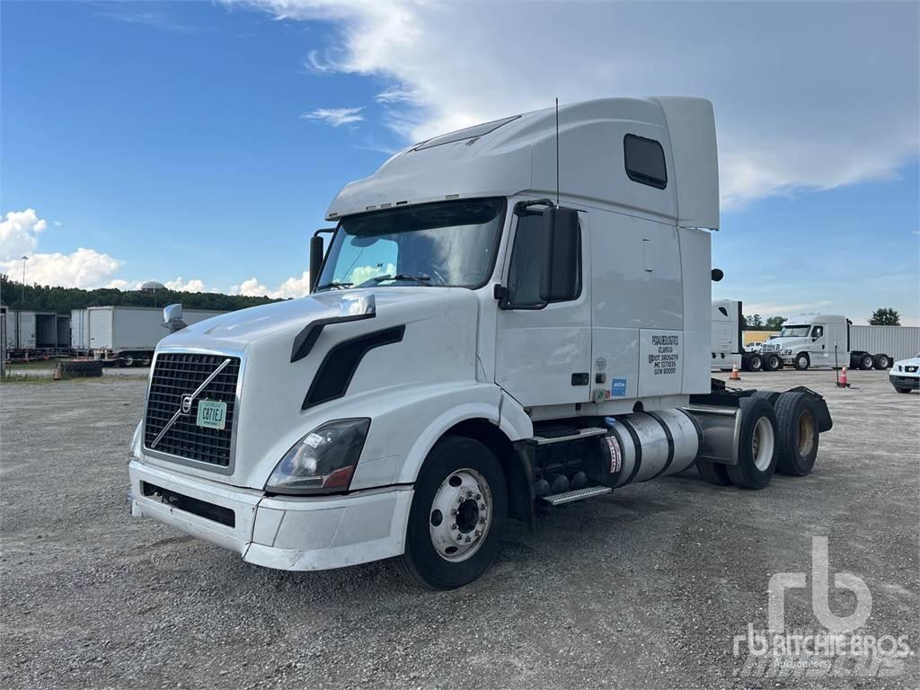 Volvo VNL670 曳引機組件
