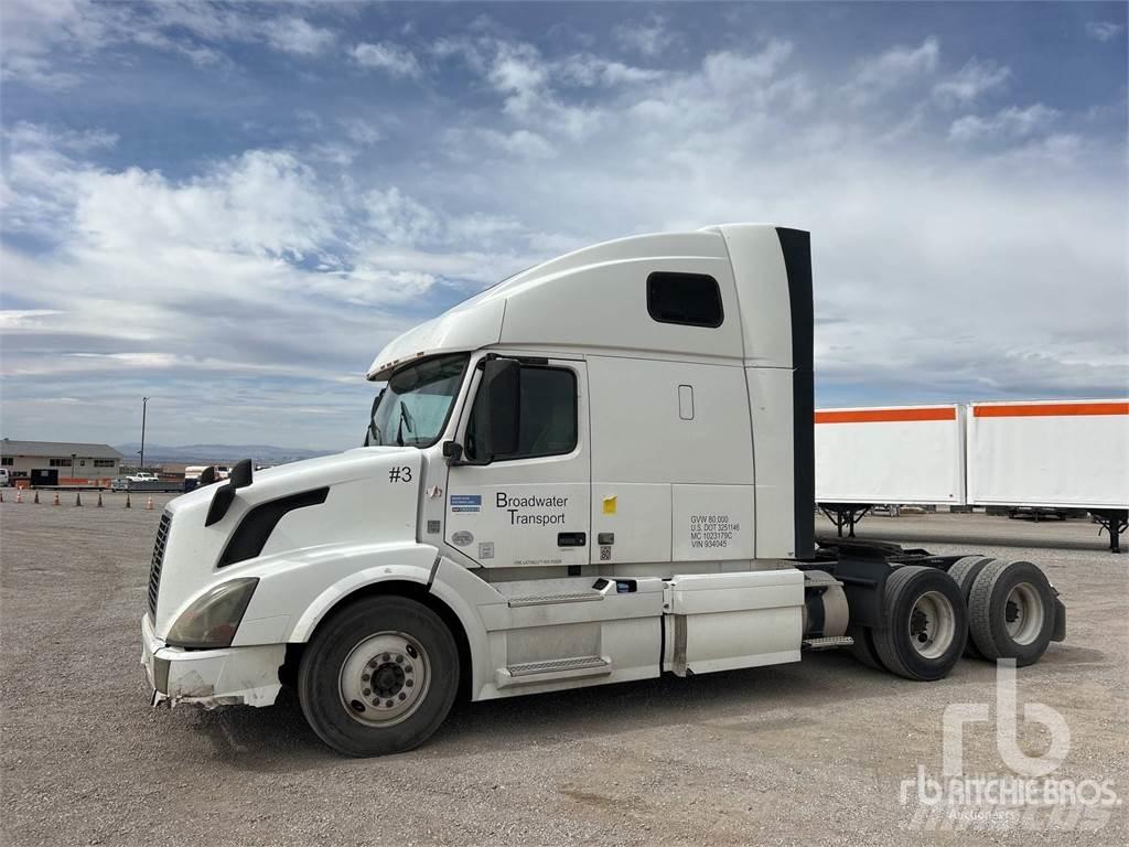 Volvo VNL670 曳引機組件