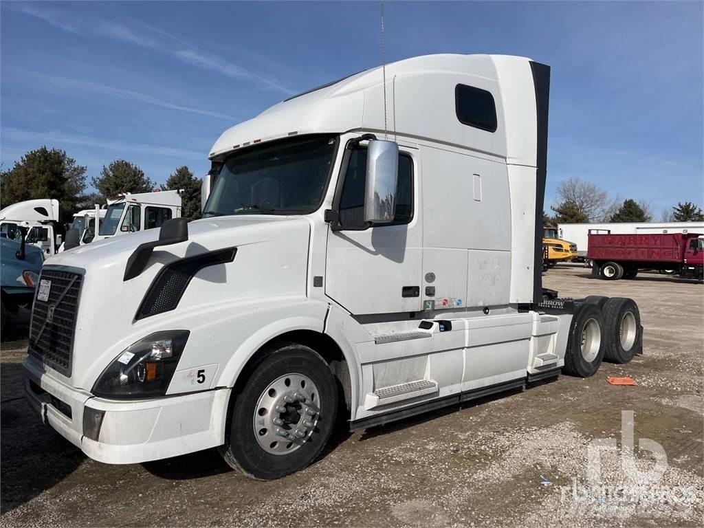 Volvo VNL670 曳引機組件