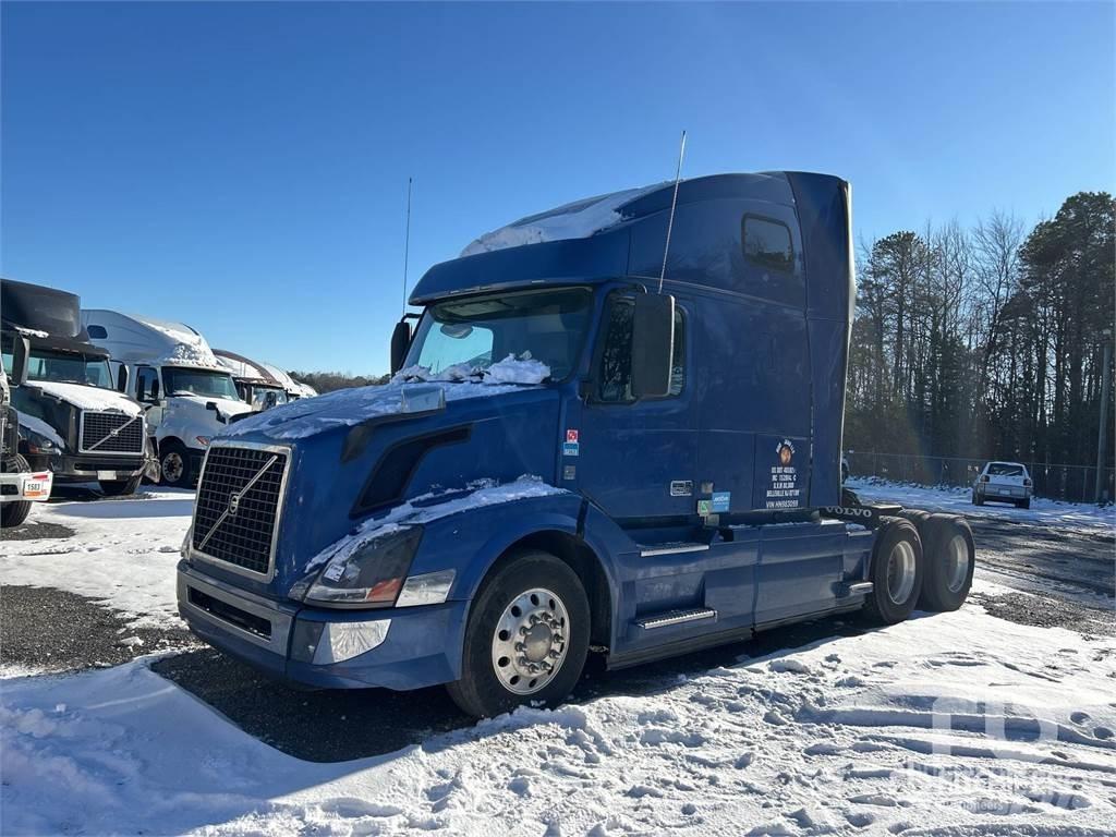 Volvo VNL670 曳引機組件